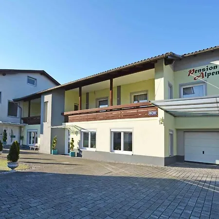 Ferienwohnung Alpenblick Villach Exterior photo